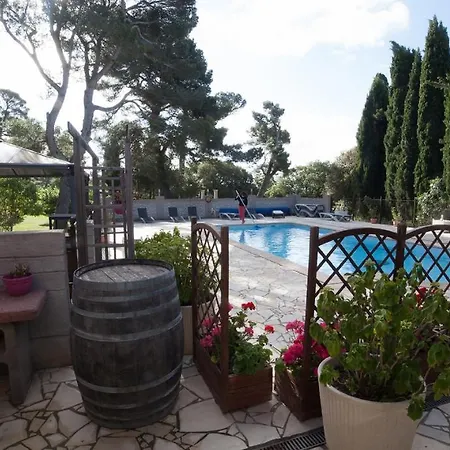 Πανσιόν Marrakech Guest In The Heart Of The Vineyard 4*